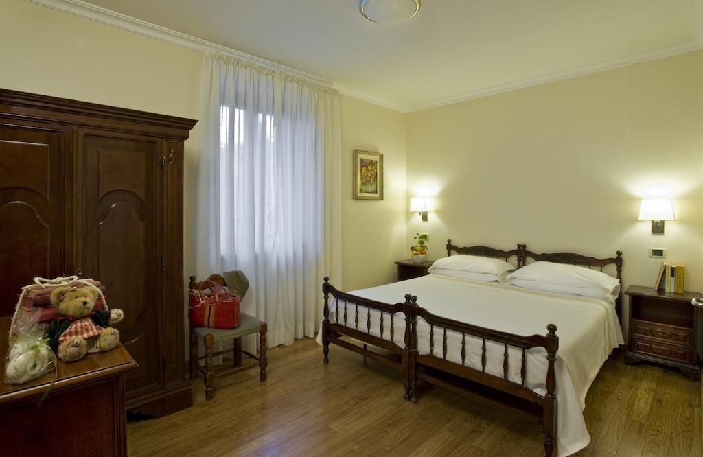 Albergo La Pace Segni Camera foto