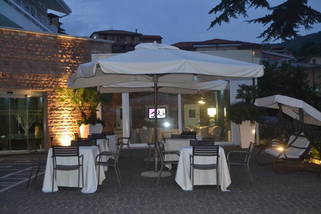 Albergo La Pace Segni Esterno foto